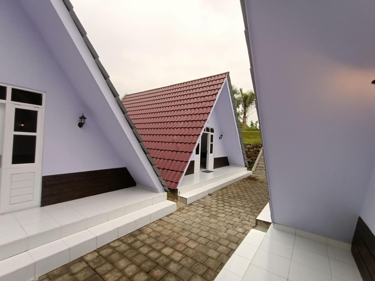 Хостел Seger Nusantara Kalisat Экстерьер фото