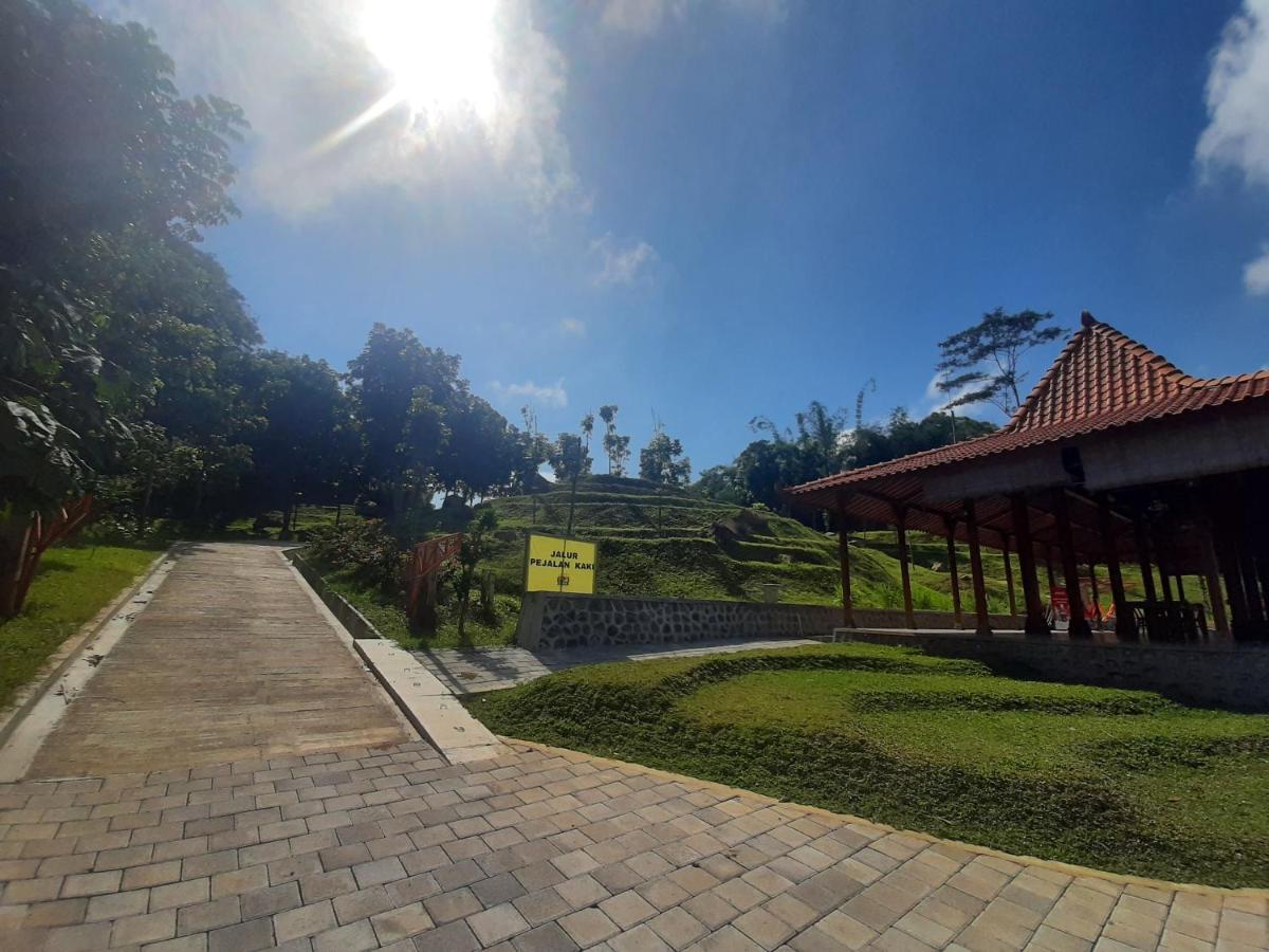 Хостел Seger Nusantara Kalisat Экстерьер фото