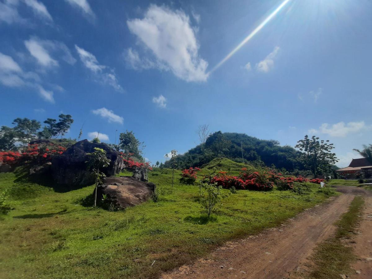 Хостел Seger Nusantara Kalisat Экстерьер фото